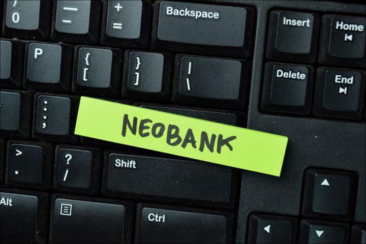 Neobanks Versus Regular Banks: The Real Differences